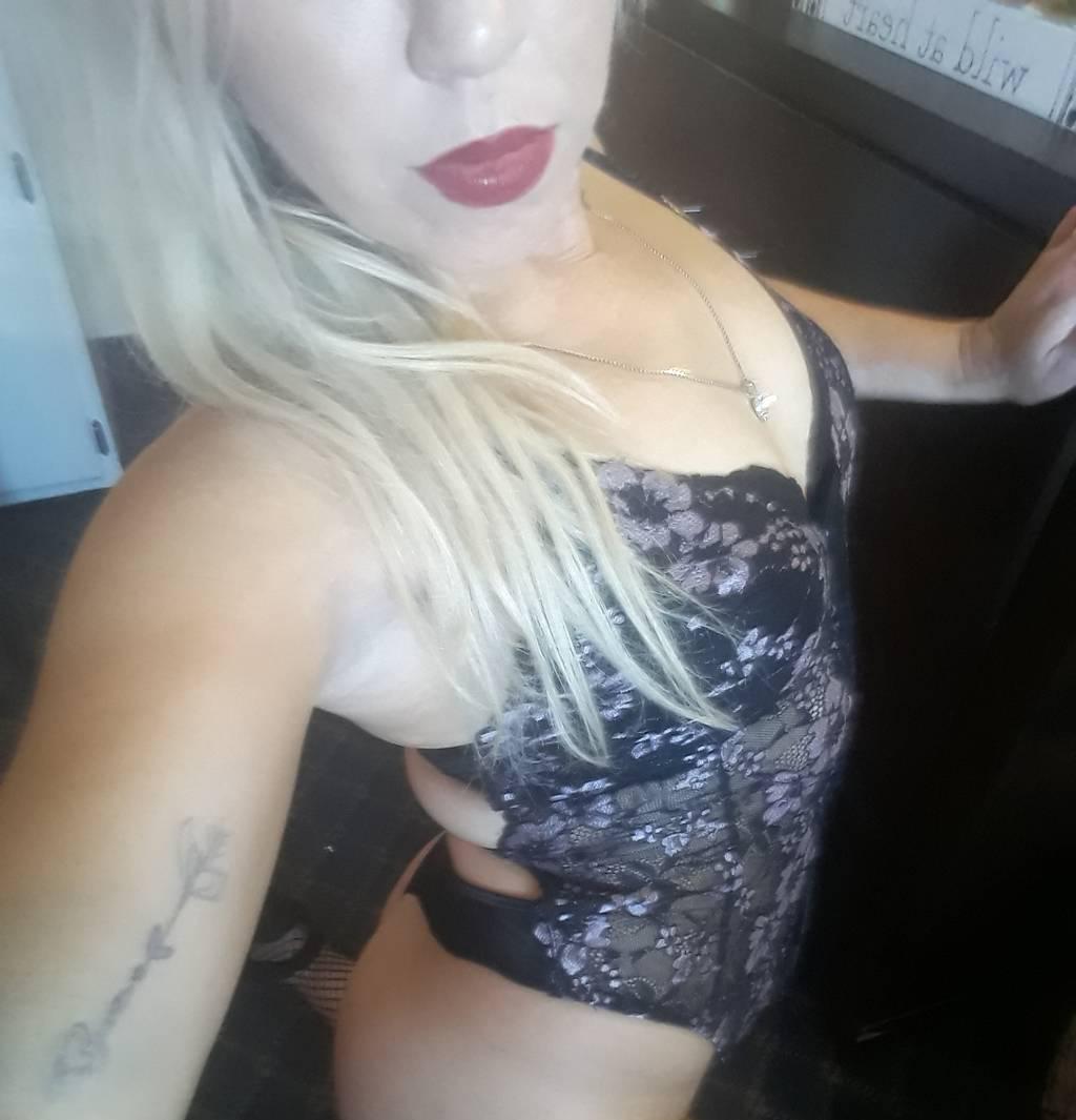 visiting from RedDeer★★★★★𝔻𝕚𝕒𝕞𝕠𝕟𝕕 Ⓟⓘⓔⓒⓔ★★★★★ 𝒜𝓁𝑒𝓍𝒾𝓈OŰȚÇĄLŁ