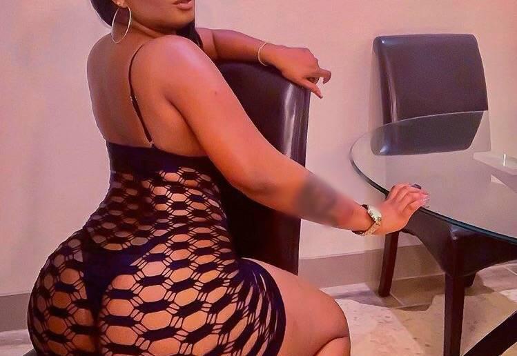 Outcall only Montreal! 38DDD & big butt! I got PartyGirl