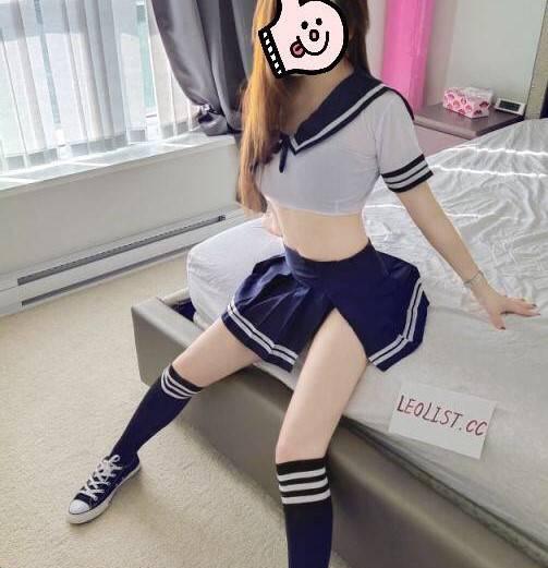 NEW IN SCARBOURGH young sweet asian everthing you need