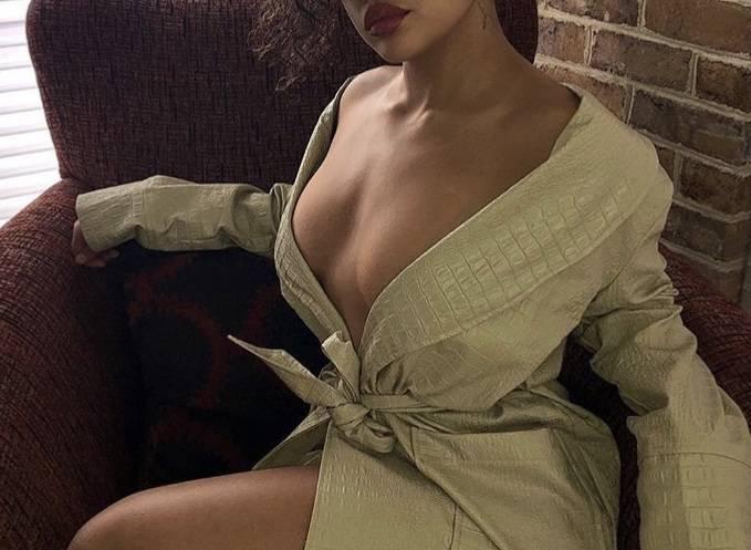 i know how to treat a man!! royalty experience.ABBOTSFORD