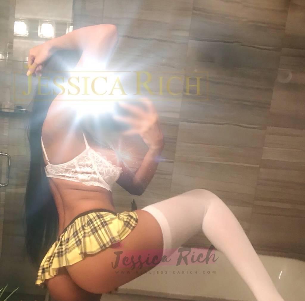 E⃣X⃣O⃣T⃣I⃣C⃣ PETITE REAL *** 32DD SEXY ** PRETTY FACE