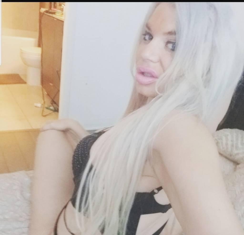 ! DD TALL BLONDE NAUGHTY PLAYMATE... No GAG Reflex