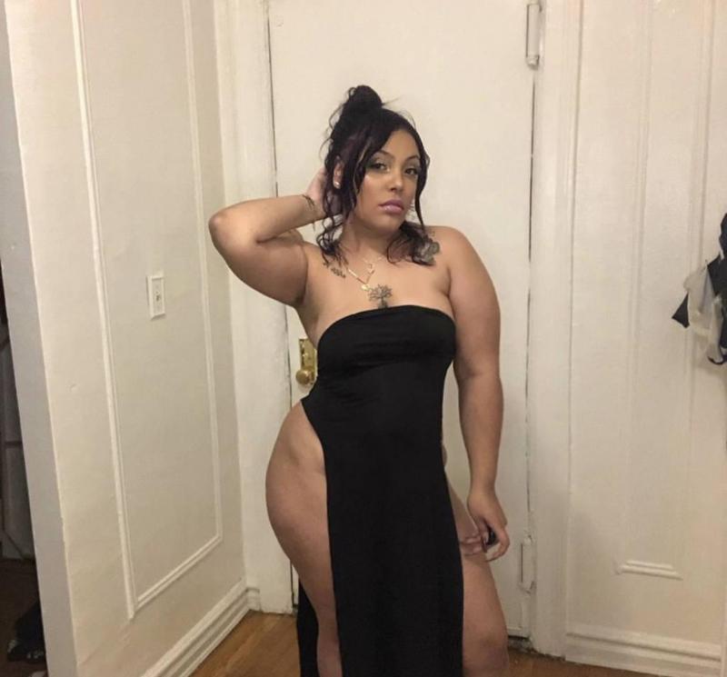 Hot girl new in the city place your booking now